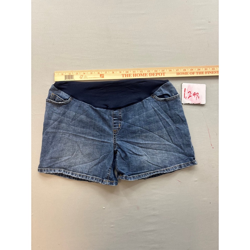 Liz Lange Maternity for Target Blue Denim Shorts Over Belly Panel Size M